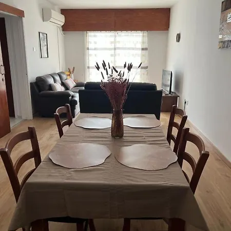 Lägenhet Tiffany 11 Finikoudes Larnaca