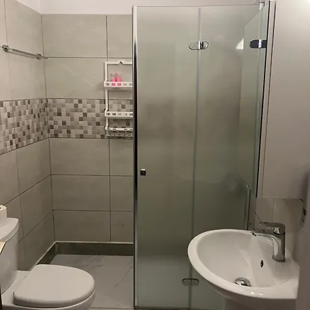 Tiffany 11 Finikoudes Lägenhet Larnaca