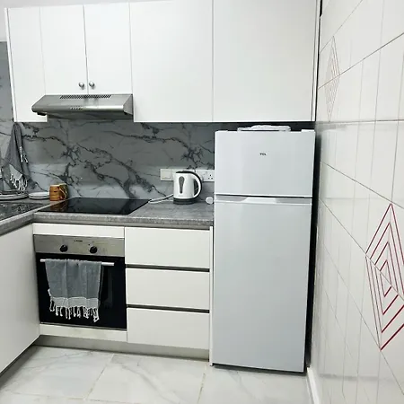 2 Bedrooms Finikoudes Apartment