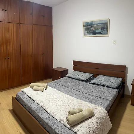 Apartment Jane 11 - 2 Bedrooms Finikoudes